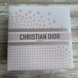Christian Dior Floral Light Pink Gift Box